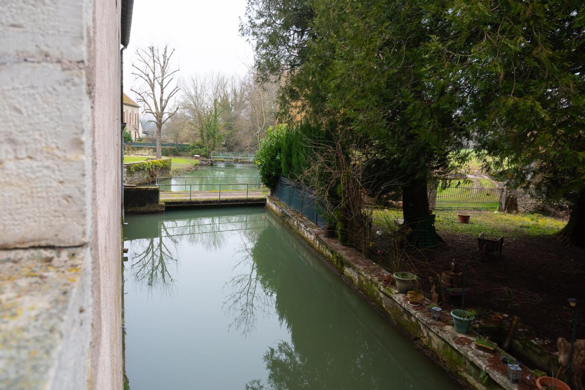 Chambre Independante Dans Le Moulin Pouilly-sur-Vingeanne Exterior foto